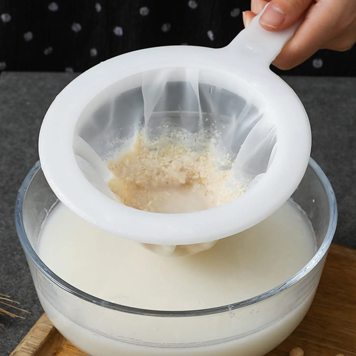 Ultra-Fine Soy Milk Mesh Strainer, Home Kitchen Filter Spoon, Easy to Use Residue Separating Sieve for Fruit Juice, Suitable for Kitchen and Dining
