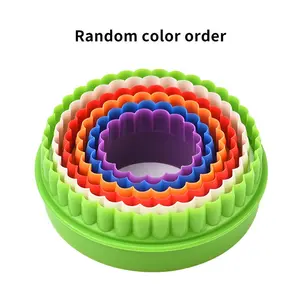 6pcs Colorful Plastic Lightweight Baking Molds, Cookie Cutters, Cake Pans, Baking Set, Random Color Sorting, Ideal for Baking Cookies, Cakes, and More