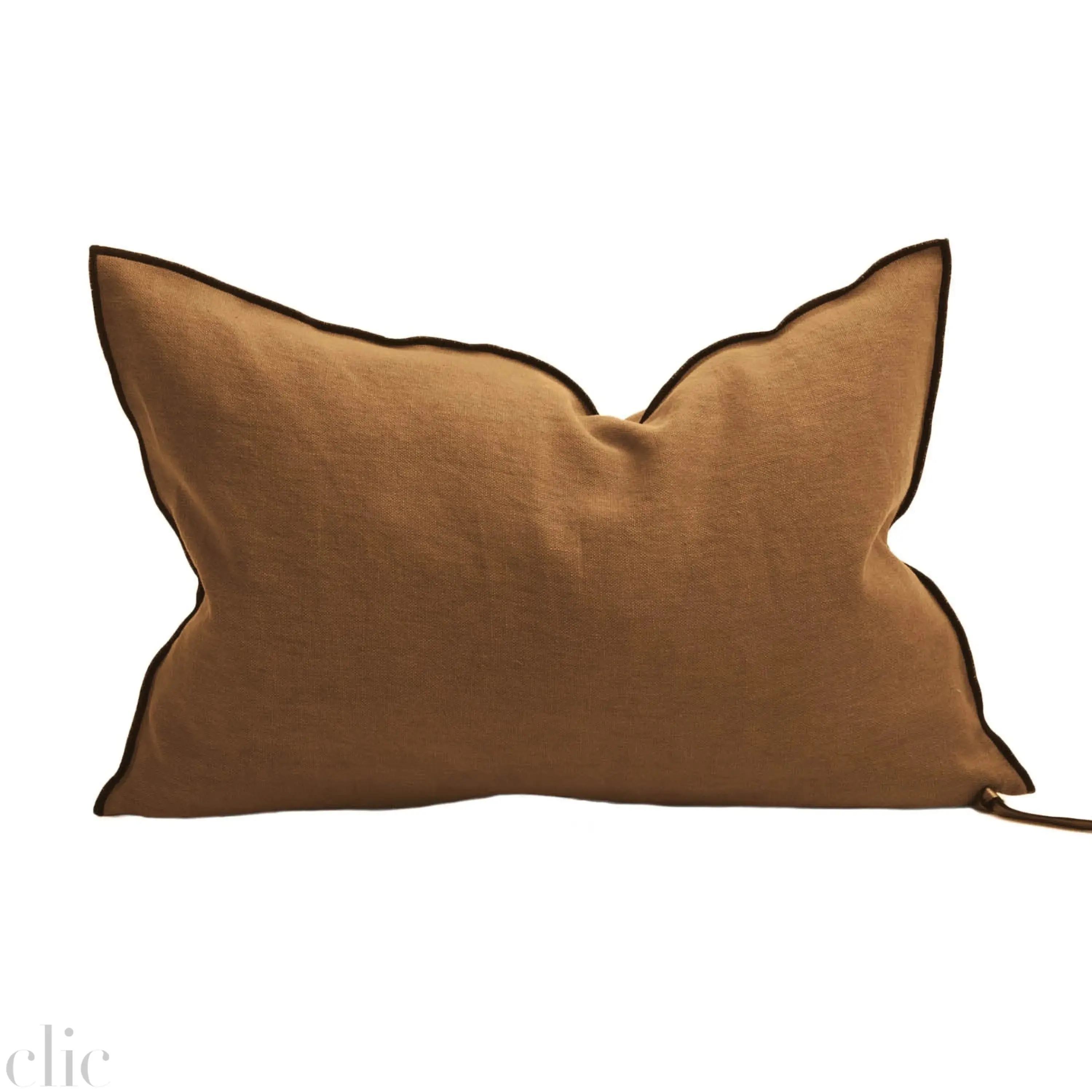 Stone Washed Havane Pillow 40x60, from Maison De Vacances