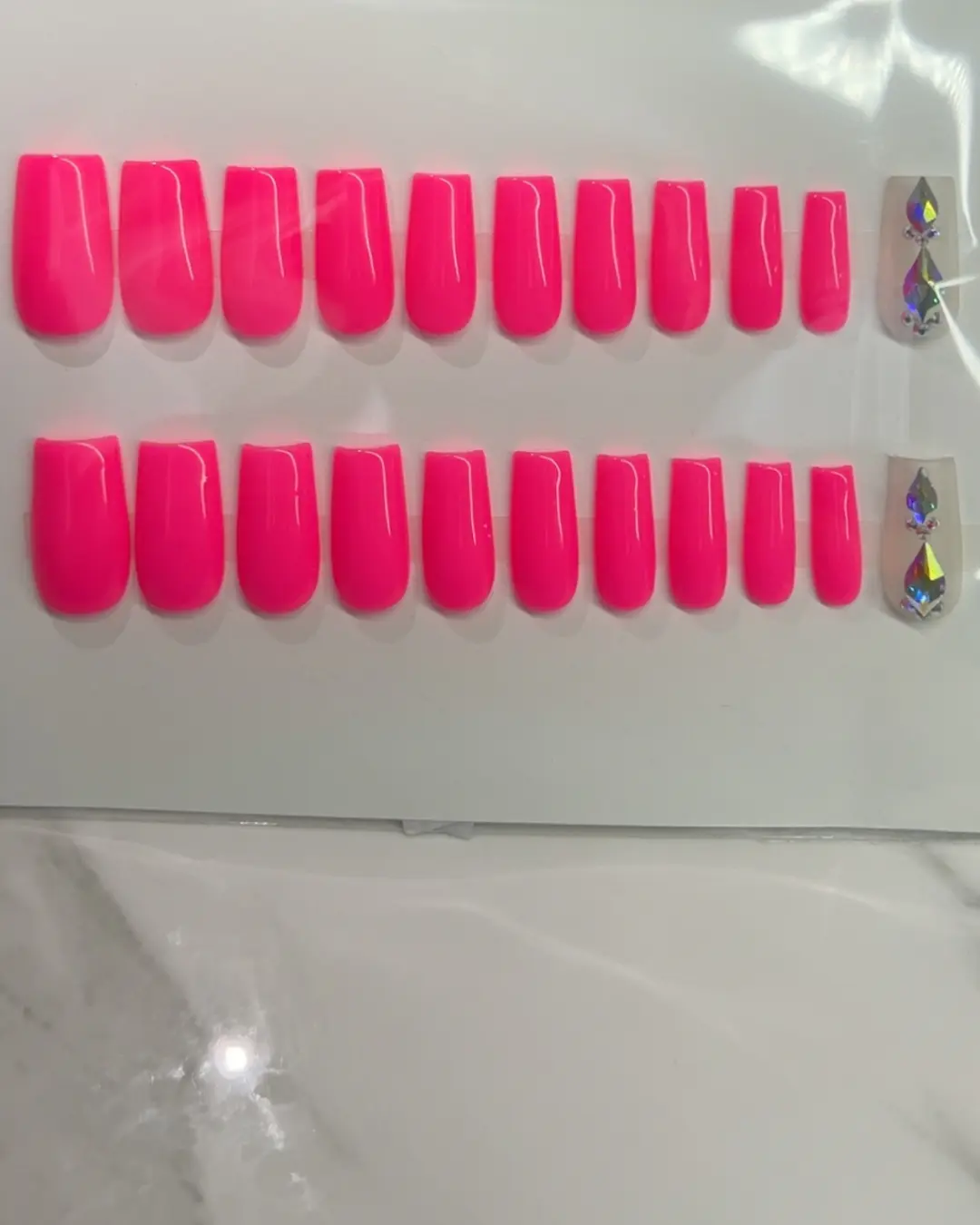 Glam  One Color 22 piece Press-On Nails with Crystal Accent Nails (One Size)