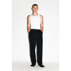 Dume Wide-Leg Ultra-Pleated Trouser  |  Black