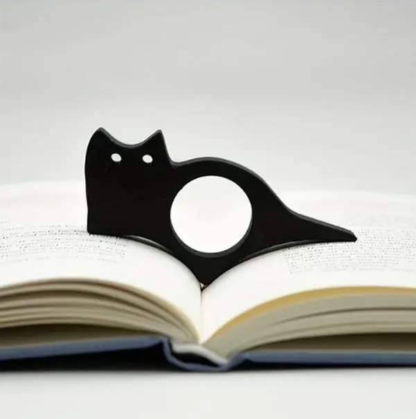 2pc Cat Thumb Book Page Holder Bookmarks