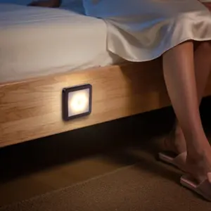 6-LED Motion Sensor Lights Indoor, Battery Operated, Cordless LED Step Night Light, Home Night Lamp, for Under Cabinet, Hallway, Stairway, Closet, Kitchen