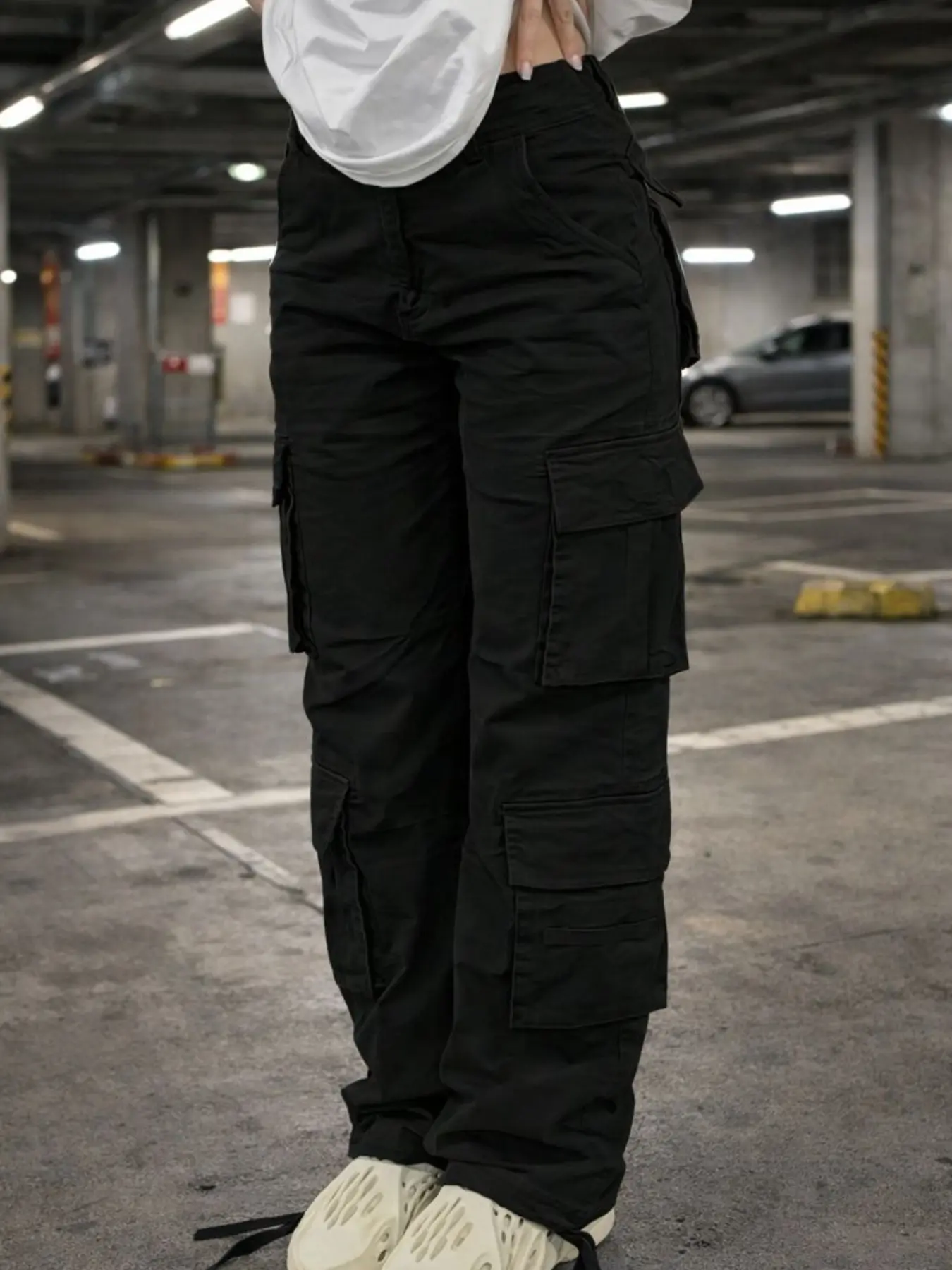 Womens High Waisted Cargo Pants Black Loose Fit Wide Leg Button Utility Trousers Multi Pocket, Casual Pocket Design Streetwear Y2K Fashion Casual Workwear Tactical Pants Comfortable Everyday Cargo Pants for Women Teen Girls Street Style Outfits Womenswear