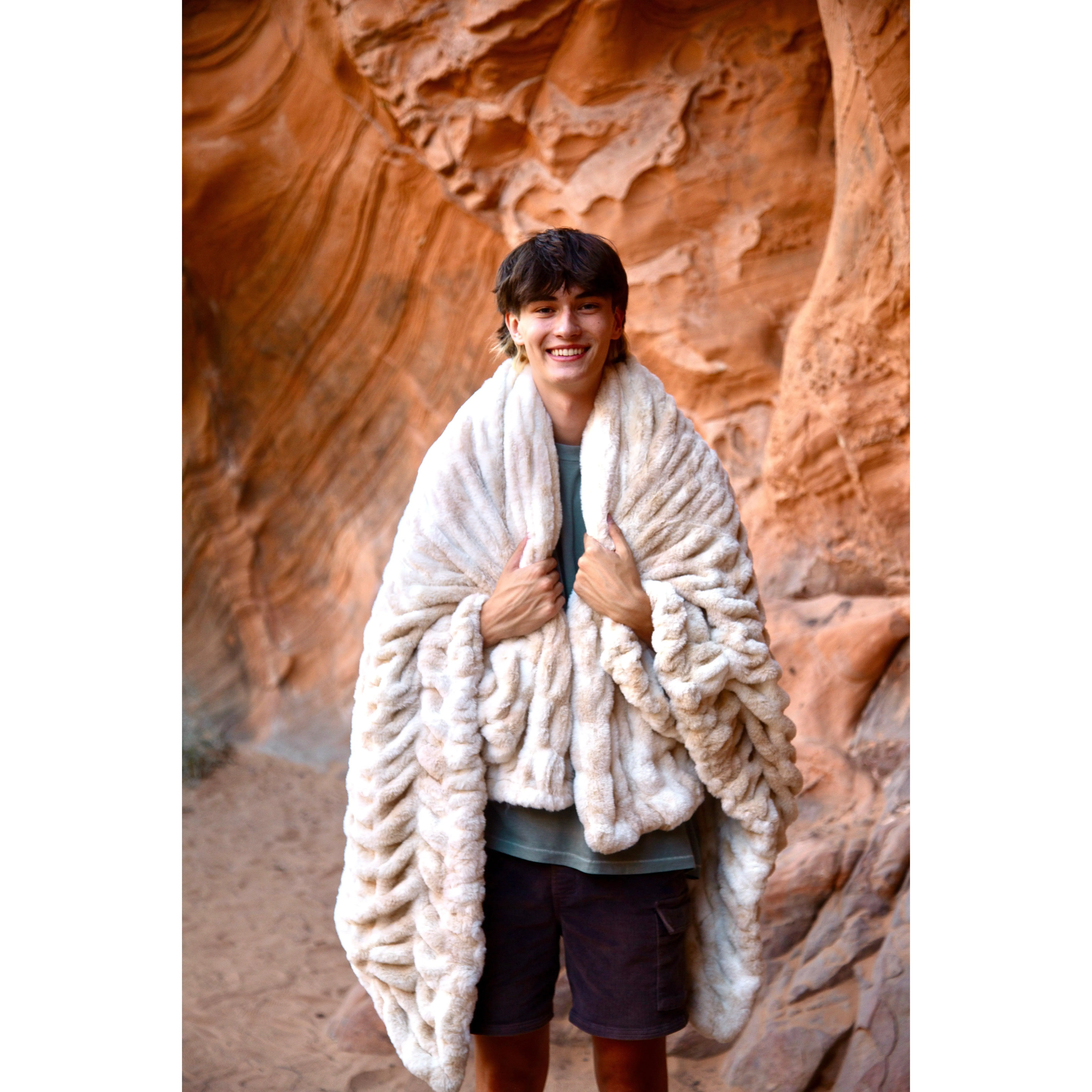 Luxury Minky Blanket – Chai Latte | Ultra Soft Plush Throw Blanket | Double-Sided Faux Fur Blanket for Couch, Bed & Gifts