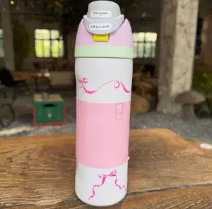 OW 32oz Winter Limited Stainless Steel Insulated Water Bottle Hand Washing Recommended For The Bottle Body, Ensuring Convenient And Hassle-Free Daily Maintenance. It Features 24-Hour Long-Lasting Hot And Cold Retention. Drinkware Flasks Lid Portable Mug