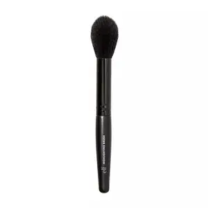 E.L.F. Highlighting Brush | Vegan Makeup Brush for Highlighting & Sculpting Contours - 100% Vegan & Cruelty-Free Bristles, 1.3 x 3.81 x 7 inches