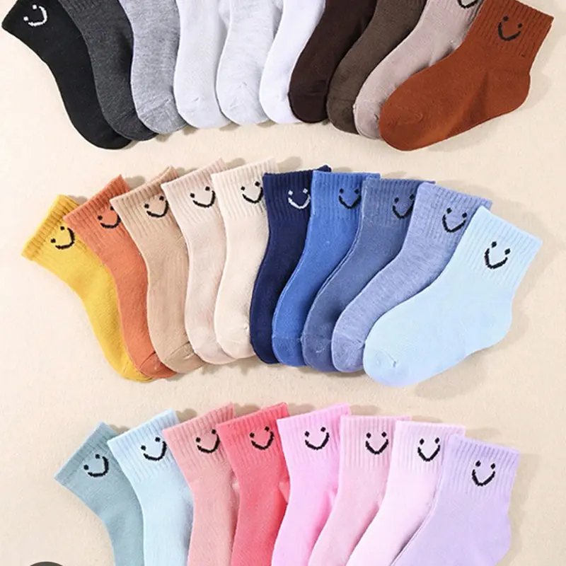 10 pairs plain-color cartoon smile patterned ankle-length socks, breathable, comfortable, casual and sporty style, suitable for boys and girls daily, Casual Stylish Socks Set, Casual Comfy Socks