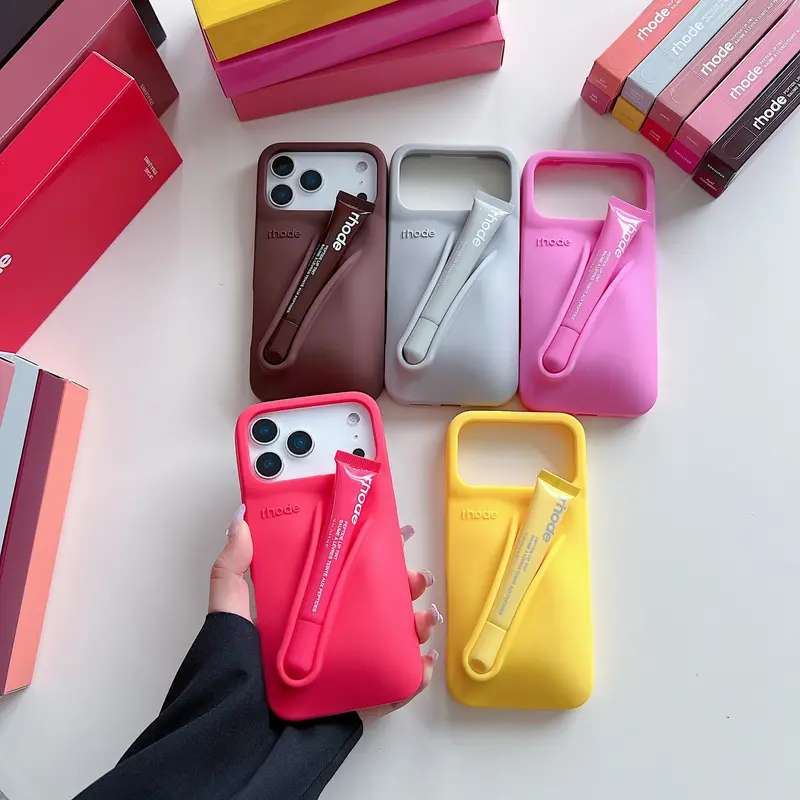 【限定品】 rhode iPhoneケース 16 Pro / Black lip case | rhode skin