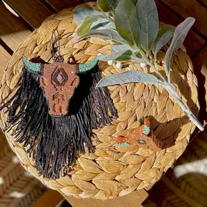 Teal and brown cattle skull freshie