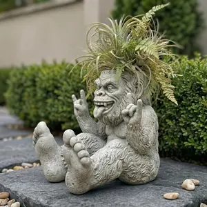 Single Pack Bigfoot Rock On Rebel Planter, Cost-Effective Novelty Resin Succulent Flower Pot, Whimsical Gardening Display Props for Flower Shop & Hotel, Creative Patio Lawn Decor Combo