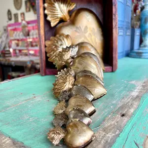 Sacred Heart Locket Box - Organizer with Gold Pendant and Secure Closure