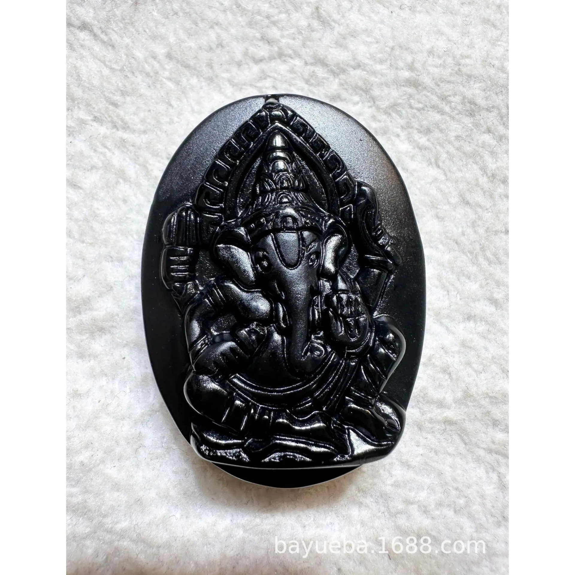 Obsidian four armed elephant 50 * 40MM