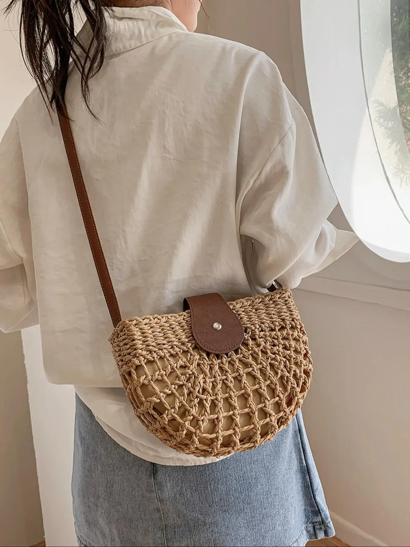 Women's Boho Semicircular Shape Hollow out Straw Bag, Trendy Elegant Crossbody Bag, Chic Summer 2026 Crossbody Bag for Beach Outfits, Casual Trendy Bag, Handcrafted Bag, Summer Bags, Casual Trendy Purses