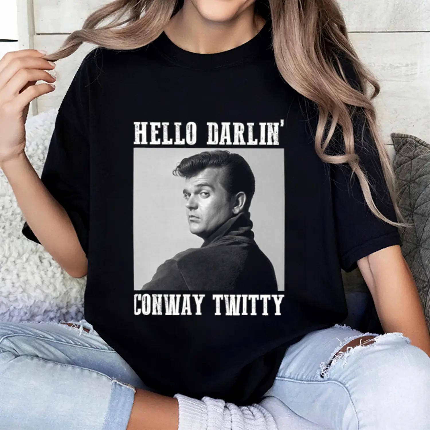 Women's Fitted 100% Cotton Casual Short-Sleeve Graphic Top with Conway Twitty "Hello Darlin" Design, Lady, Crew Neck