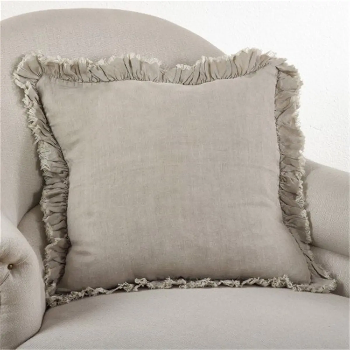 212 MAIN SARO 13069.N20S 20 in. Square Linen Fabric Cushion, Ruffled Edge Design, Soft Feel, Natural Down Fill, Square Cushion, Soft Cushion