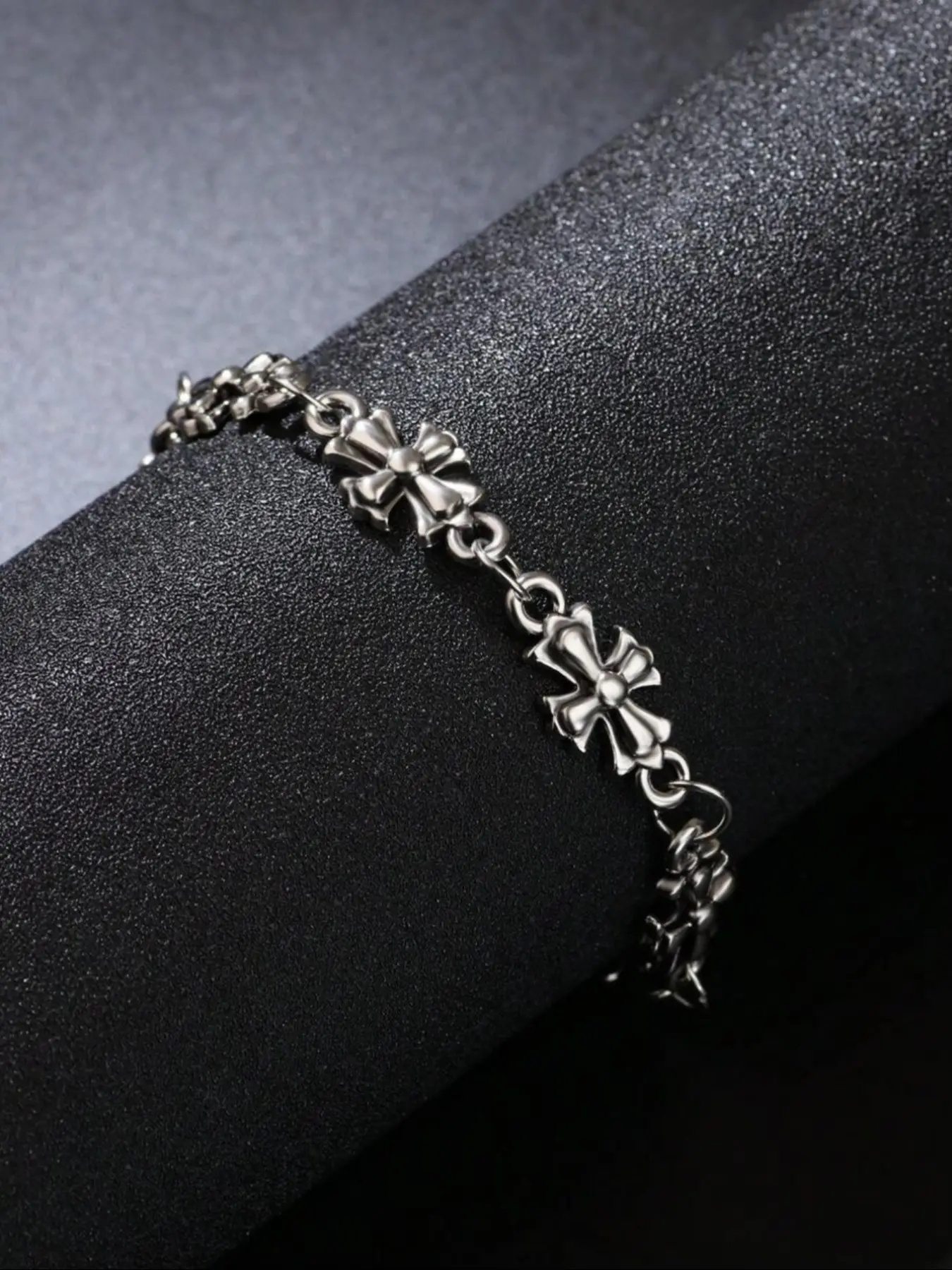 Men's Punk Vintage Leather Cross Bracelet, Jewelry Bracelet, High-Quality Daily Wear Wristband with Zinc-Alloy Chain, Fashion Cross Bangle Gift for Birthdays and Engagements