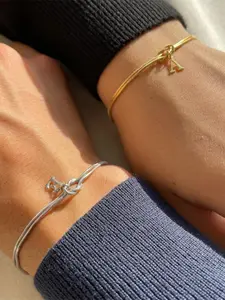 Stainless Steel Alphabet Charm Bracelet, Elegant and Simple Handmade Jewelry, Perfect Gift for Couples, Letter Link Bracelet