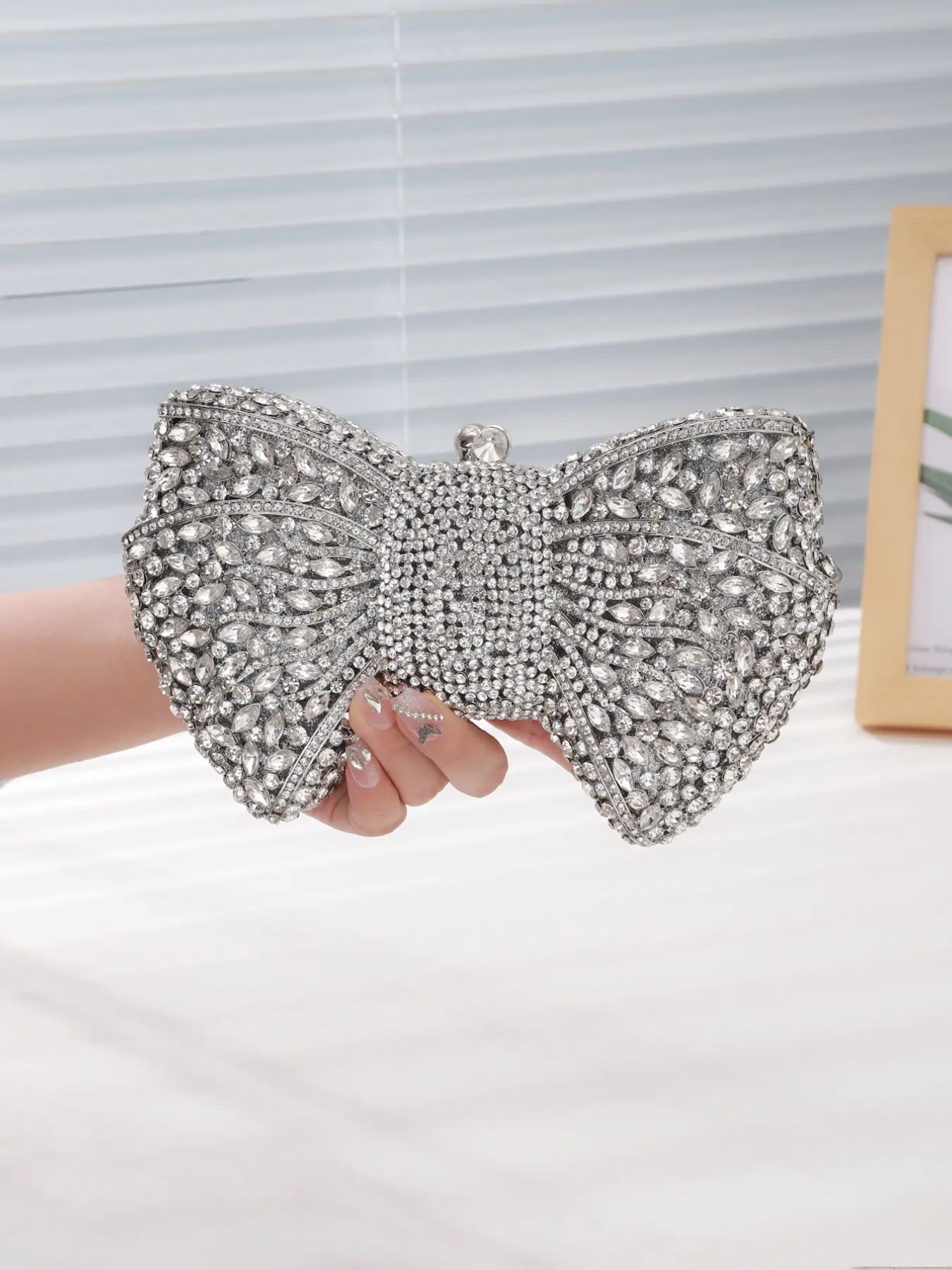Sparkling Bow Shape Rhinestone Evening Clutch Bag, Luxurious Wedding Party Handbag, Elegant Crystal Wallet, Fashion Lipstick Pouch