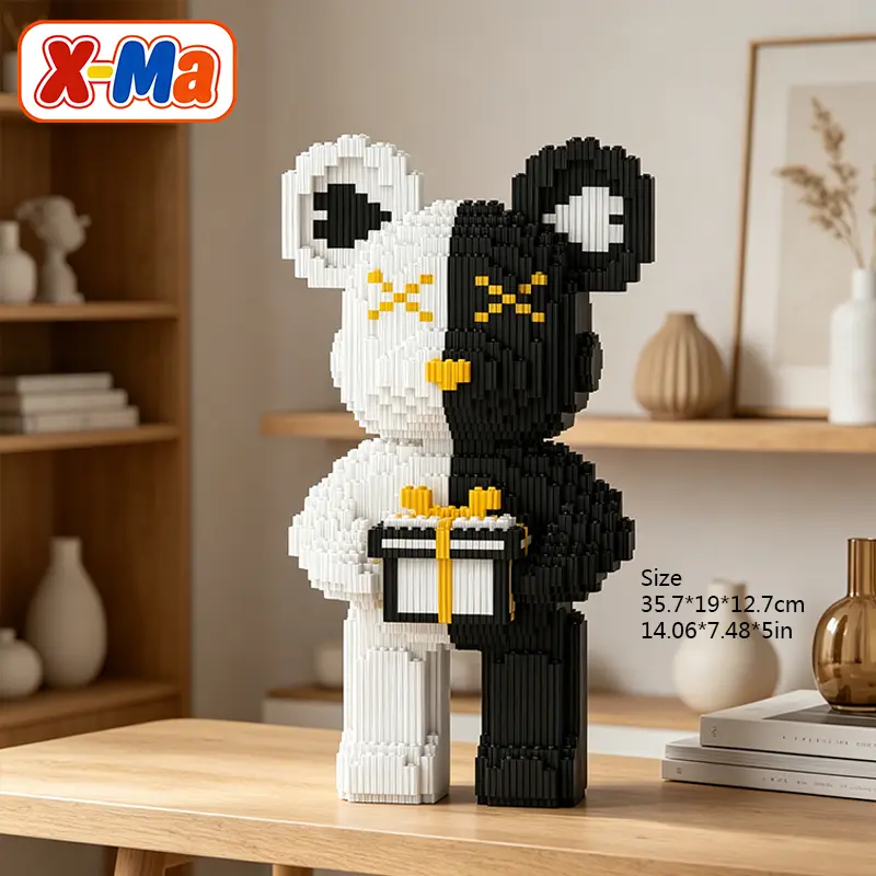 Black & White gift box Bear Building Blocks Set - Gift Bearbrick Style Micro Brick Suitable for collection and home decoration