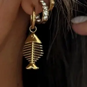 The Fishbone Earrings