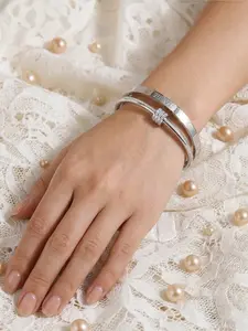 Classic Fashion Simple Style Combination, Stainless Steel Fashion Lightweight, Perfect for Birthday Gifts and Couples' Daily Wear, Elegant Minimalist Bangle, Fashion Bracelets