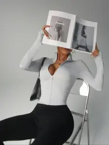 Women's Solid Zip Up Thumb Hole Fitted Sports Jacket, Casual Comfy Breathable Long Sleeve Outerwear for Spring & Fall, Ladies Sportswear for Outdoor Activities, Athlete Jackets, Womenswear