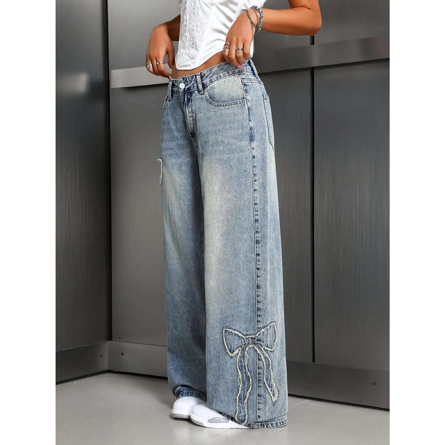 [Hand-Embroidered Bow-Tie Jeans] Elegant Hand-Embroidered Bow-Tie Detail Women's Jeans| Straight Wide-Leg Design, Machine Washable, All-Season Comfort, Casual & Formal Wear