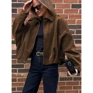 Ladies' retro suede jacket, bomber jacket, brand new regular style artificial leather long-sleeved single-breasted loose and casual short coat, with pockets and metal buttons, suitable for windproof jackets when going out in autumn and winter