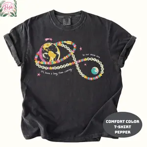 Copy Heart, Copy Bracelet, Artemis II NASA Mission T-Shirt: Vintage Feel, Space Exploration Apparel