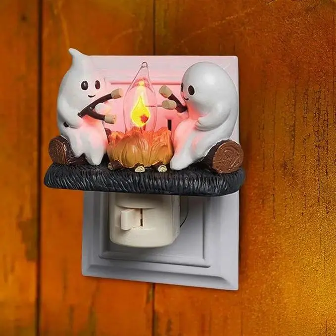 Plug-in Wall Ghost Campfire Night Light, Flickering Flame 3D Cute Marshmallow Ghost Decor, Halloween Home Decoration for Kids Bedrooms