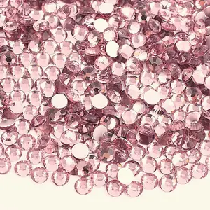 Lt Amethyst Glass Rhinestones