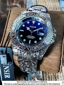 Stylish Men's Quartz Analog Watch in Silver Color with Casual Elegance, Business and Leisure Wear with Waterproof Calendar Feature, Perfect Gift in Trendy Box, Water Resistant Watch, Fashionable Wristwatch, Fashion Wristwatches