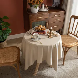 Velvet Round Tablecloth, Vintage Country Style Wrinkle-Resistant Fabric Table Cover, Fits Small Dining Tables, 1 Piece