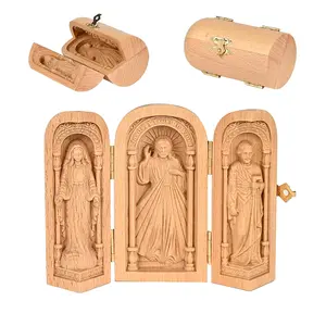 bgcarpenter Wooden Portable Altar - Statue of Jesus, Virgin Mary and Joseph, Jesus Figurine Ornament, Christian Catholic Mini Triptych Altar Religious Gift Christmas Home Decor - 4 Inch