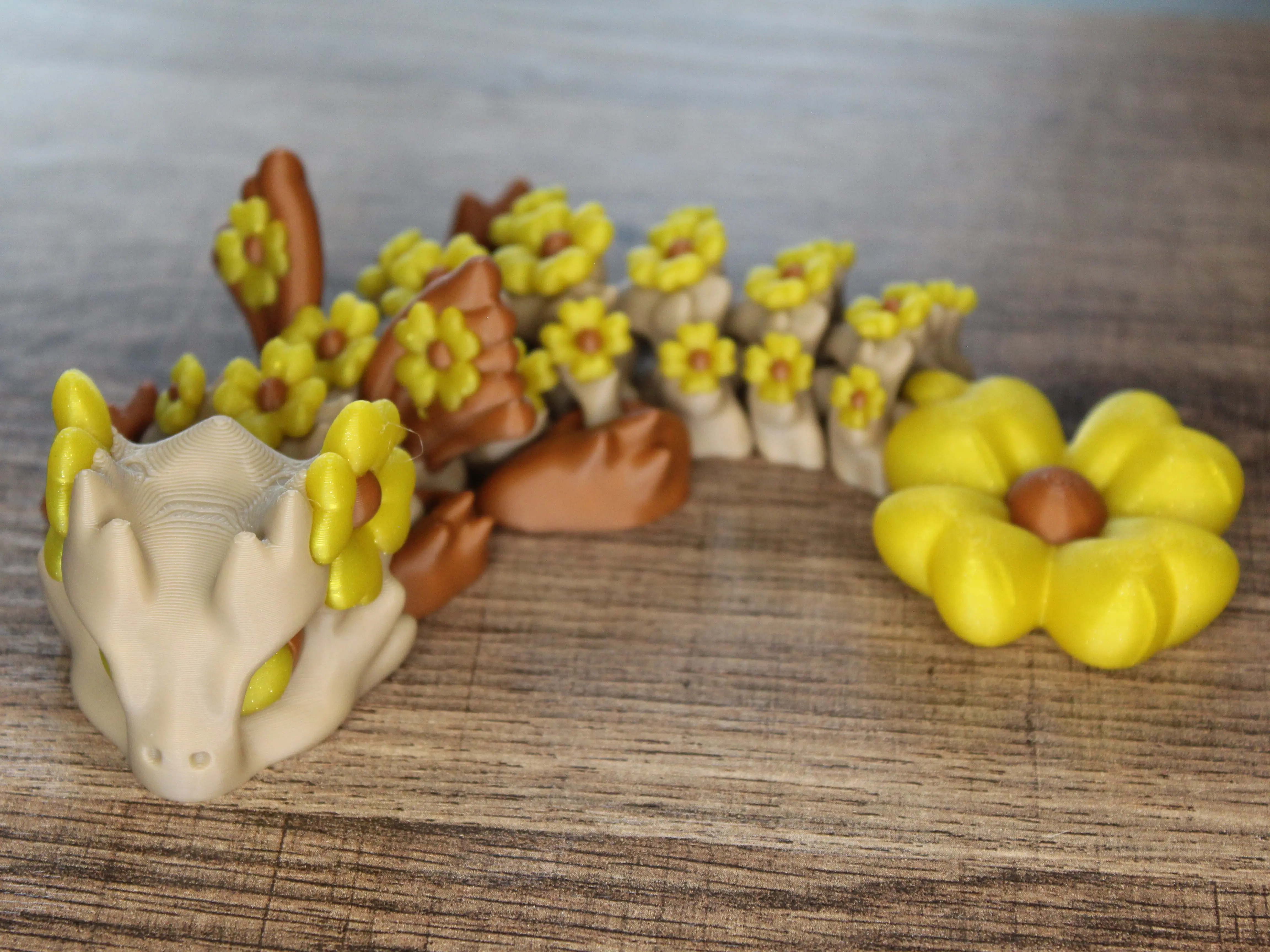 Floral Wildbloom Sunflower Dragon – Articulated 3D Printed Fantasy Collectible, 6" & 7.5" Long