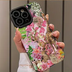Vibrant Floral Giraffe Leopard Print Shockproof Ultra-Thin Case for iPhone 17/16/15/14/13/12/11/plus/pro Max, Dust-Proof and Stylish Gift Accessories