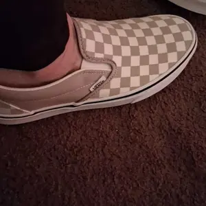 Vans Unisex Classic Slip-On Checkerboard Low Top Shoe