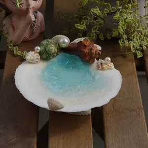 Sea/Scallop shell ~ Beachy Favors/Themed, Ring/Jewelry Tray/Dish ~ Personalized Gift ~ Engagement/Wedding/Birthday Gift ~ Home/garden décor~ Handmade Handmade White