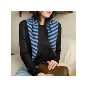 New Korean-style versatile classic stripe niche triangular scarf for women, winter fashionable knitted neck warmer and headscarf, can be worn over the shoulder