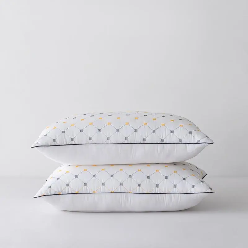Fluffy Velvet Neck Support Pillows (2pcs, Buy 1 Get 1 Free), 28x17in Slow Rebound Polyester Fill, Machine Washable Moisture-Wicking Microfibre Woven Fabric, White All-Season Bedroom Decor for Side Sleepers