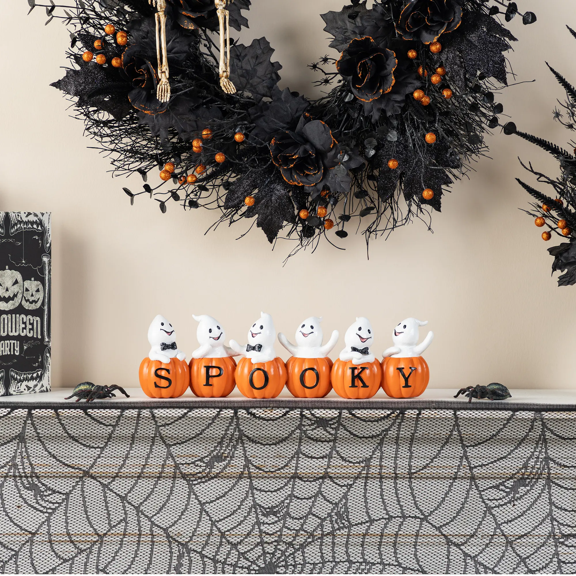 Glitzhome 15.5in-L Handmade Modern Polyresin Spooky Ghost Pumpkin Desk Figure Set, Cute Ornaments, Halloween Party Decor, for Home Festive Setup & Fun and Inviting Atmosphere