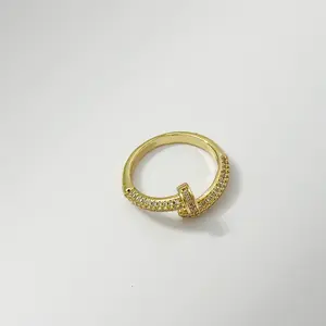 Diamond Nail Ring - Stylish Nail Design for Everyday Wear - Elegant and Versatile Accessory
