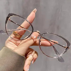 HAITONGCR-Presbyopia glasses American cat eye women's fashionable clear and anti blue light high-definition middle-aged presbyopia glasses, with glasses case and glasses cloth