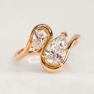 S925 Sterling Silver Rose Gold-Plated Teardrop Cubic Zirconia Ring – Twisted Band Niche Design, Light Luxury High-End Jewelry, Gift for Women