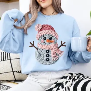 Artificial snowman knitted sportswear