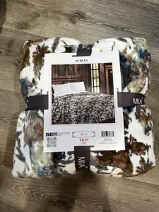 Soft Western Twin Size Blankets!