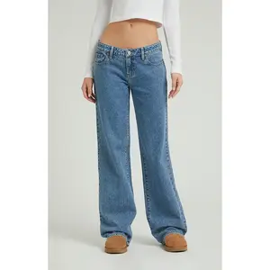Pacsun Women's Zoe Low Rise Girlfriend Jeans Medium Wash