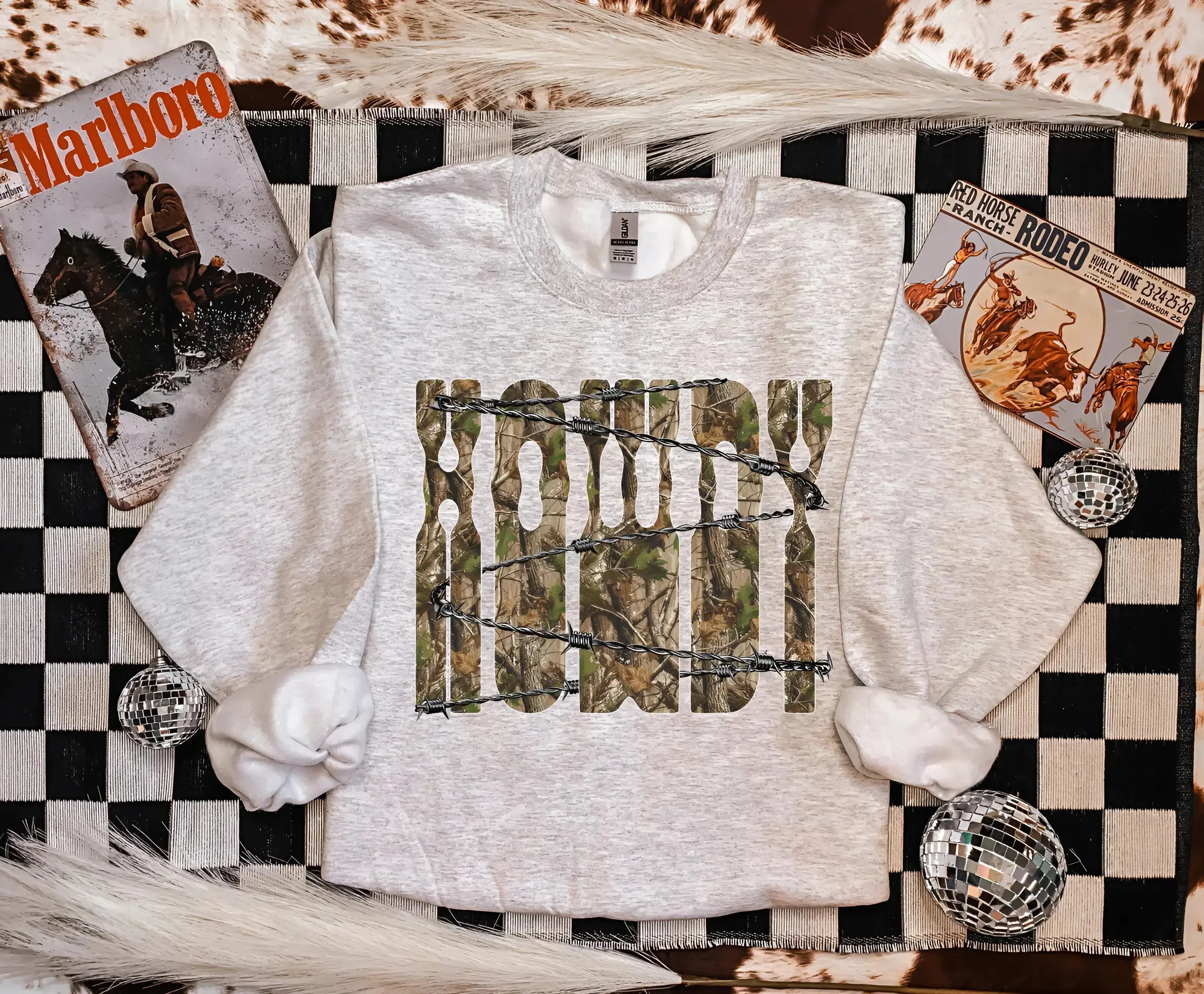 Camo Howdy Crew sweatshirt, western cowgirl stuff, western outfits for women, country girl stuff, western tops, sweatshirts for women, country western clothing, western for women country clothes