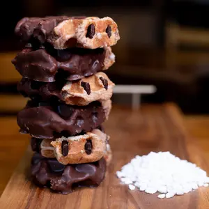 Bruges 6-Pack: Triple Chocolate Liège Waffle